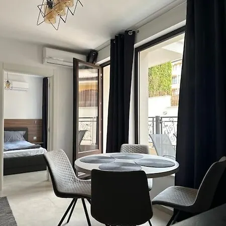 Apartment Luxurioeses Sveti Vlas