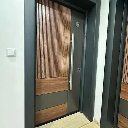Apartment Luxurioeses *